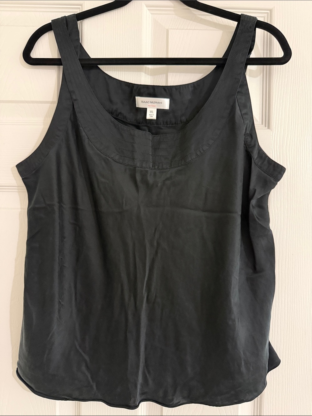 Isaac Mizrahi Black Silk Scoop Neck Camisole